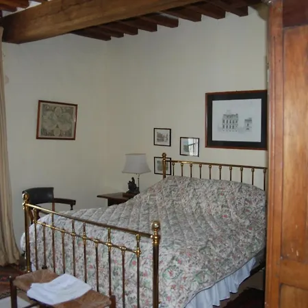 Manoir De La Belangere Et Petit Saint-Agnan-de-Cernières